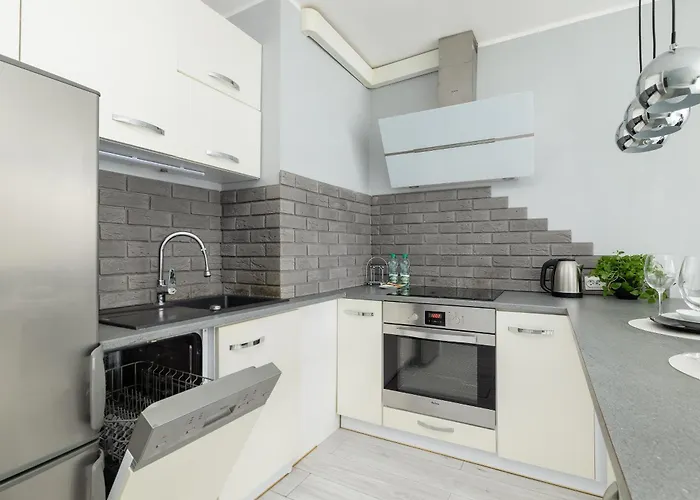 9 Maja Bright By Bookinghost * シュチェチン