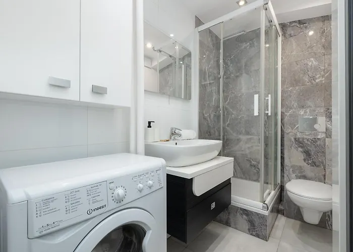 9 Maja Bright By Bookinghost Szczecin